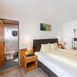 Affittacamere Gaestehaus -pension Edelweiss 3*