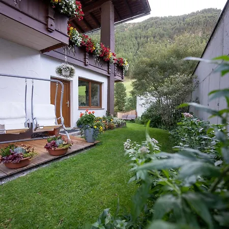 Gaestehaus -pension Edelweiss 3*