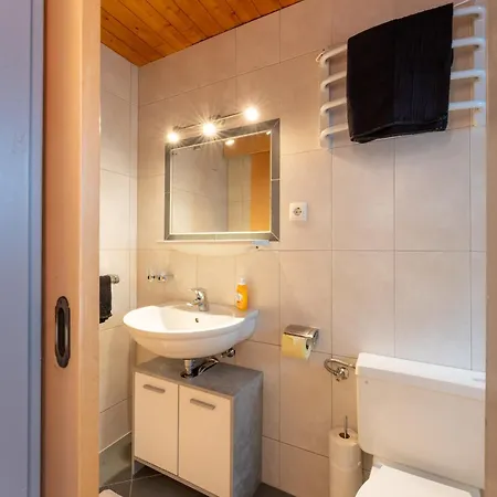 Casa de hóspedes Gaestehaus -pension Edelweiss 3*