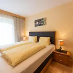 Gaestehaus -pension Edelweiss 3*