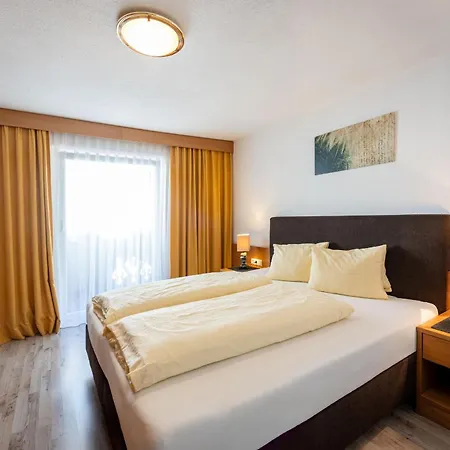 Gaestehaus -pension Edelweiss 3* Vent